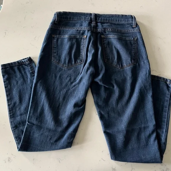 Forever 21 Women’s Medium Waist Dark Blue Non-Stretch Cigarette Jeans Size 27 - Picture 2 of 9